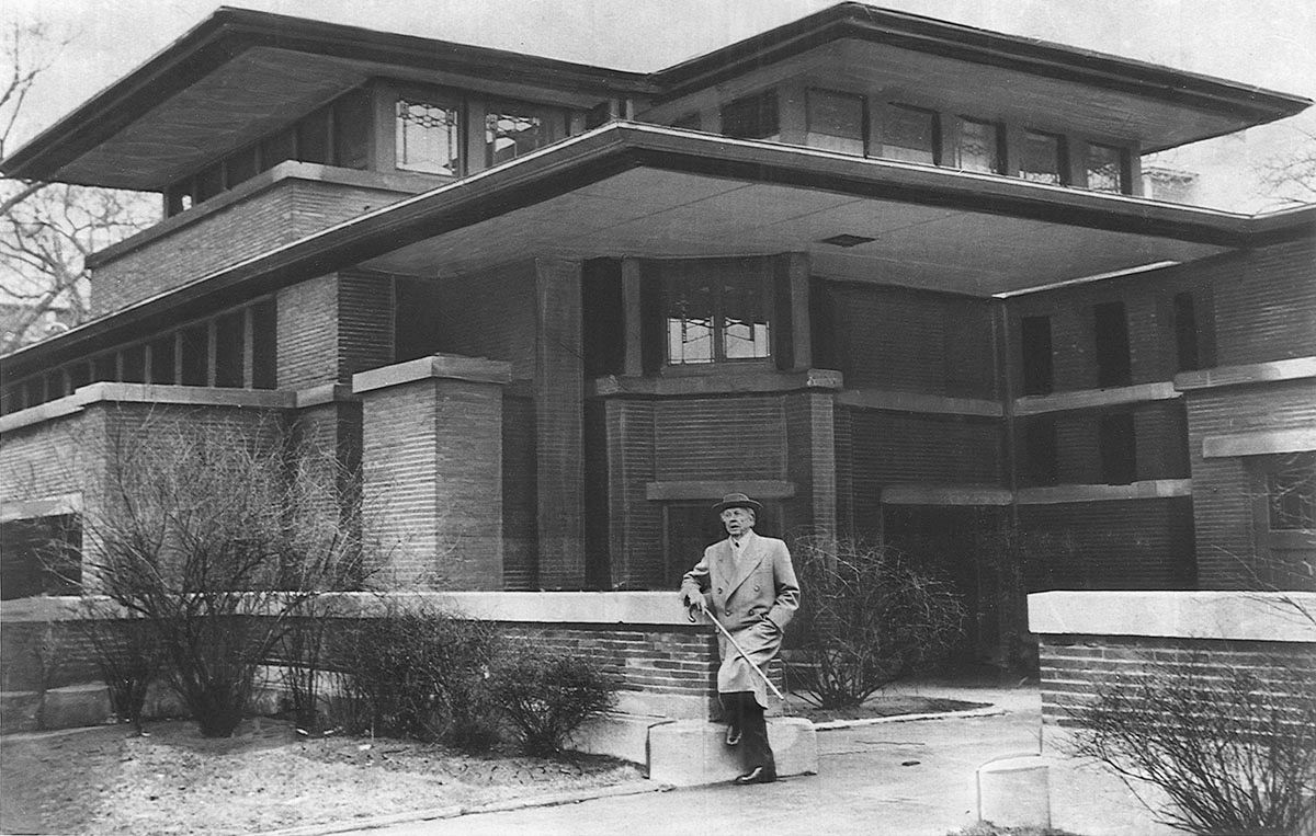 Frank Lloyd Wright at the Frederick C. Robie House in March, 1957, Chicago.Credit: Chicago Sun-Times. Courtesy of Frank Lloyd Wright, Chicago