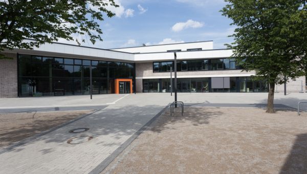 Offener Lernort mit nachhaltigen Energiestandards .