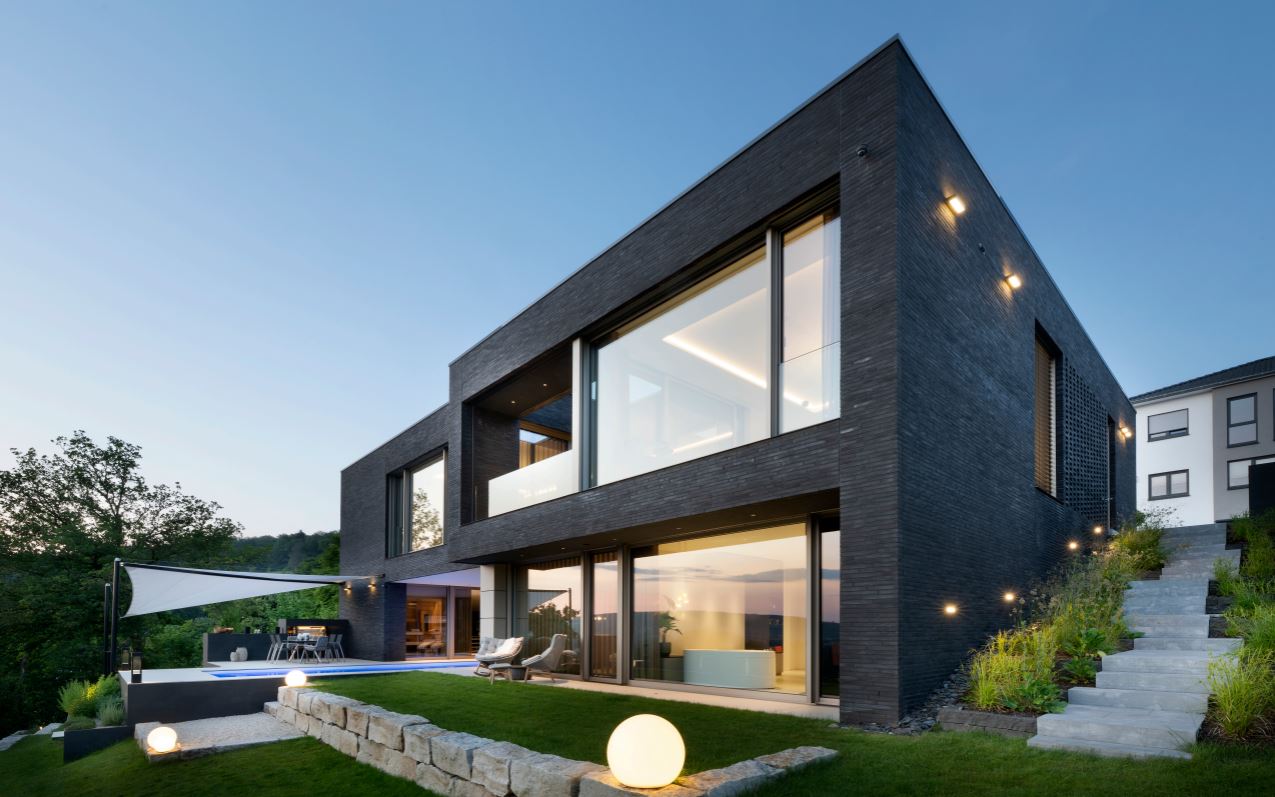 Black Pearl - Zeitlose Eleganz in Ziegel.